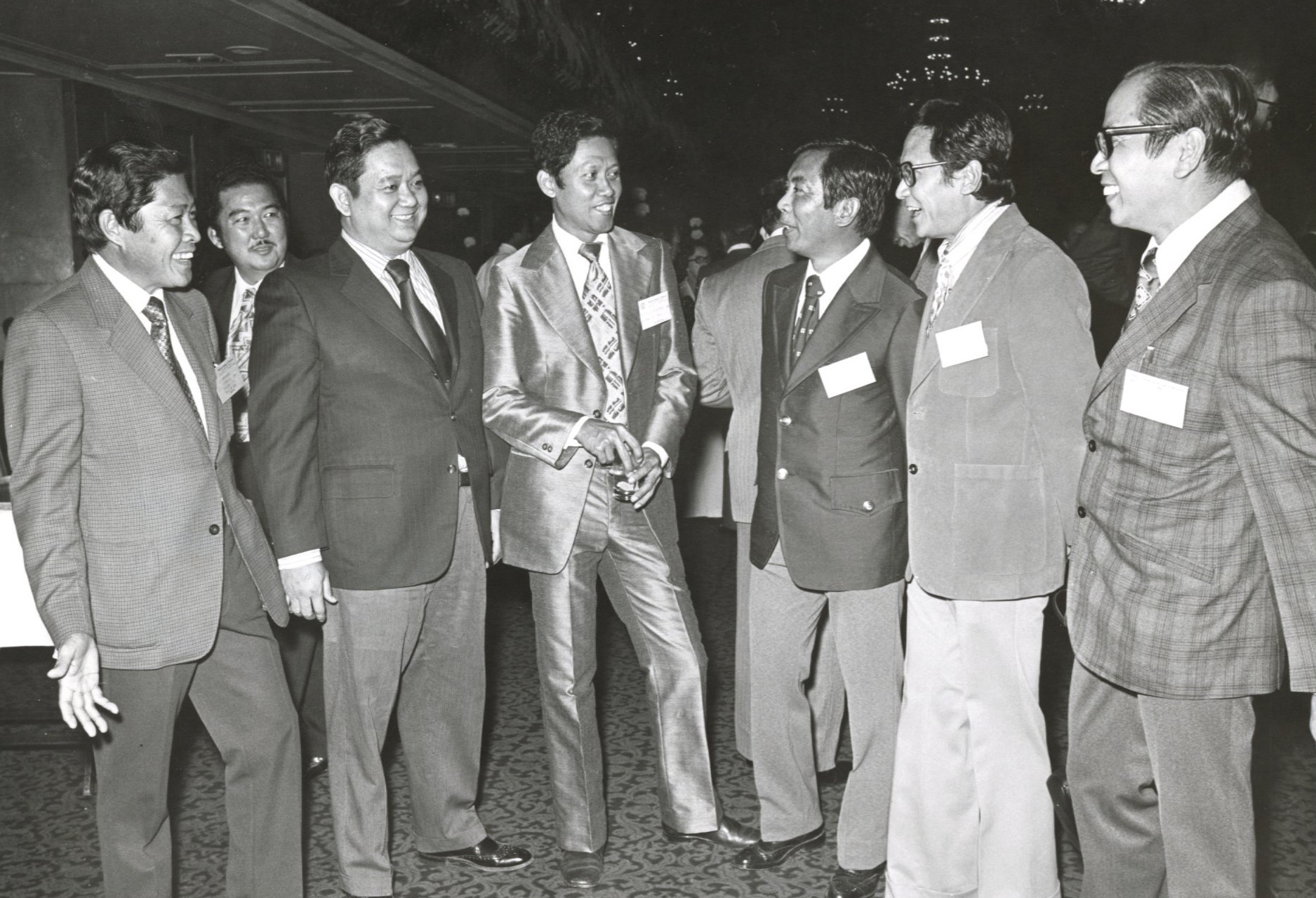 1976---5.jpg