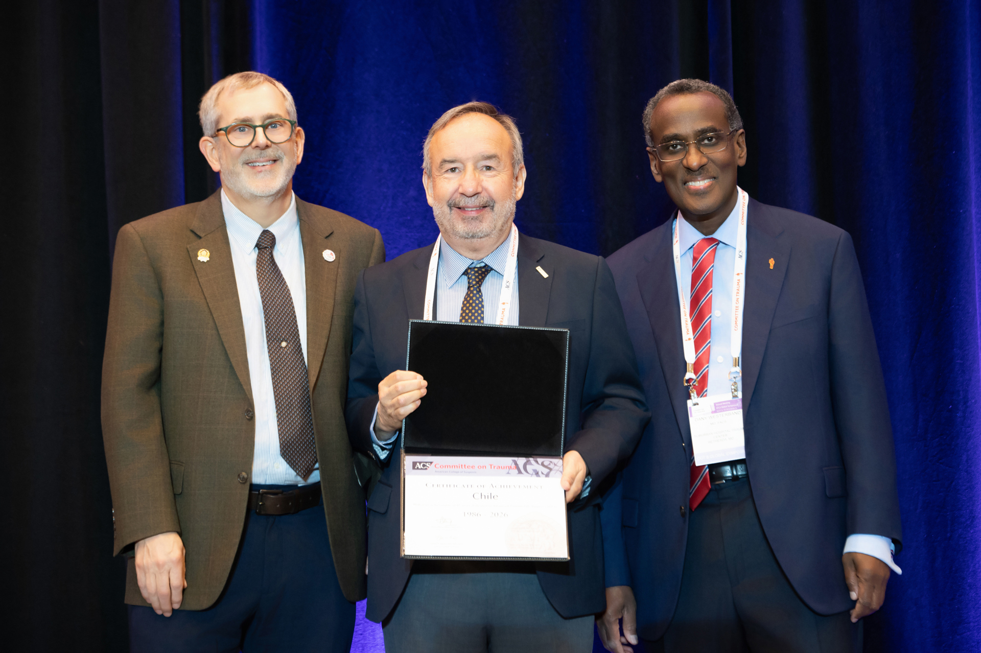 16chile-award.jpg